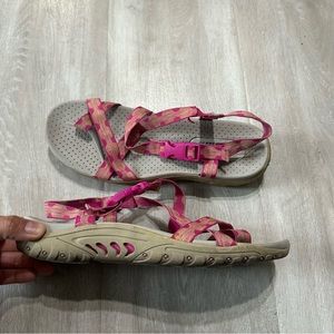 Skechers Pink Gray Comfortable Sandals Sz 9M